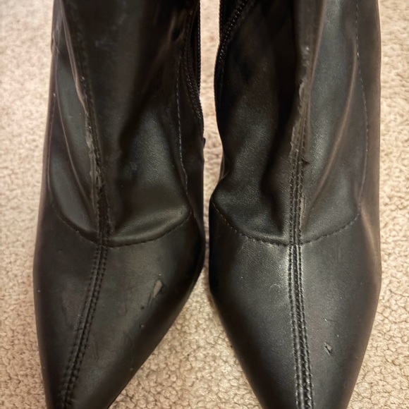 FLAWED Black Thigh High Stiletto Boots FLAWED - Picture 4 of 8